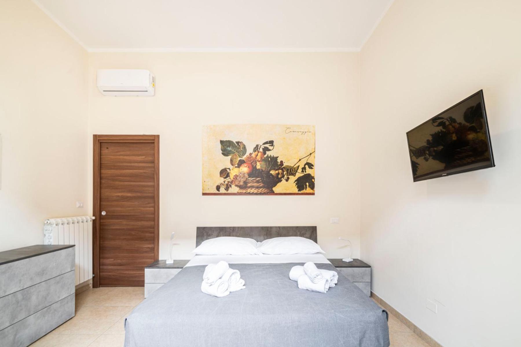 Corso 138 - Sleep & Fly - By Domusextra Bed & Breakfast Naples Exterior photo