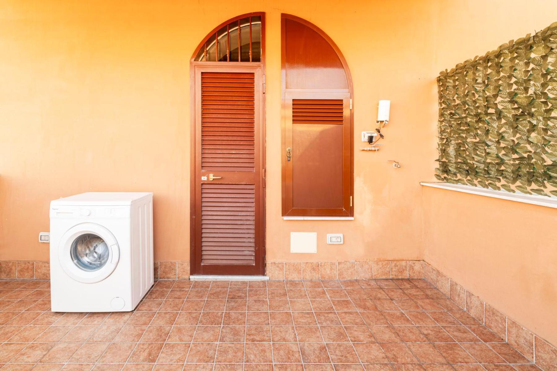 Corso 138 - Sleep & Fly - By Domusextra Bed & Breakfast Naples Exterior photo