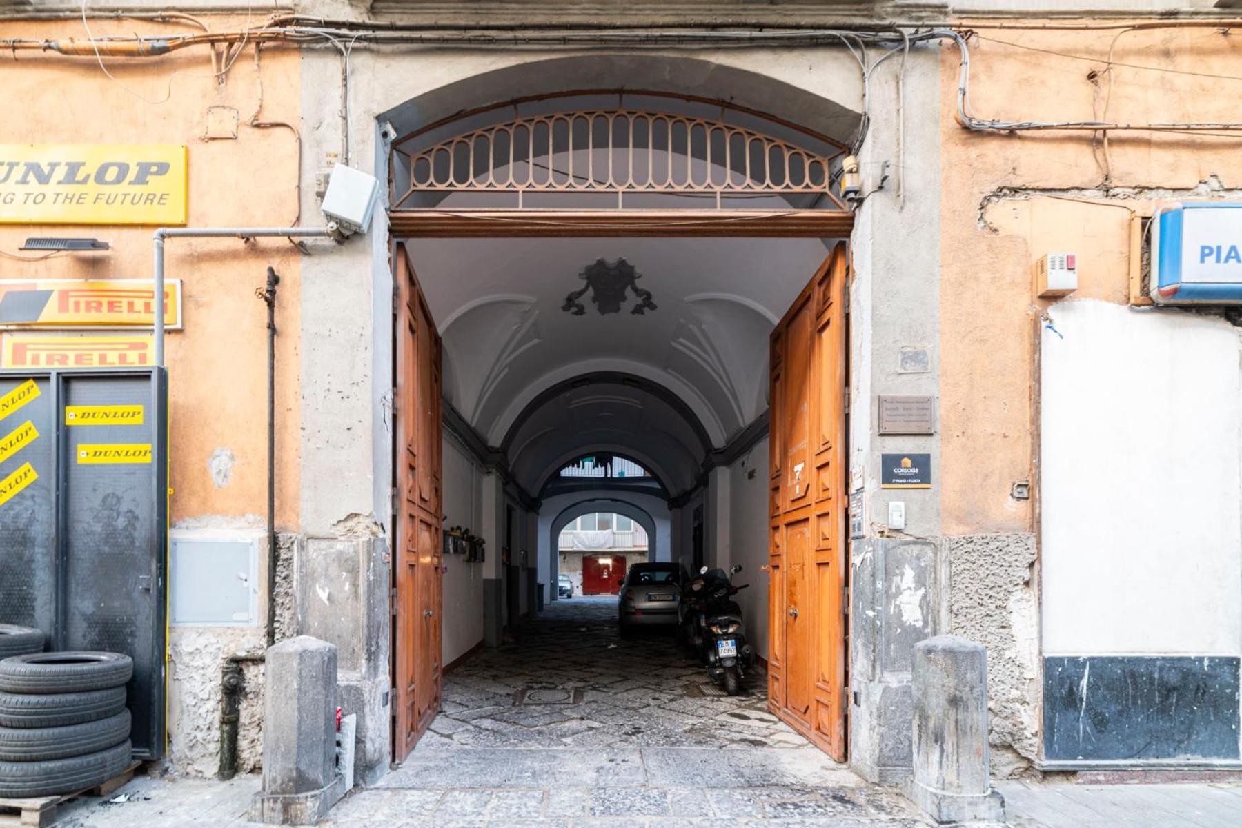 Corso 138 - Sleep & Fly - By Domusextra Bed & Breakfast Naples Exterior photo