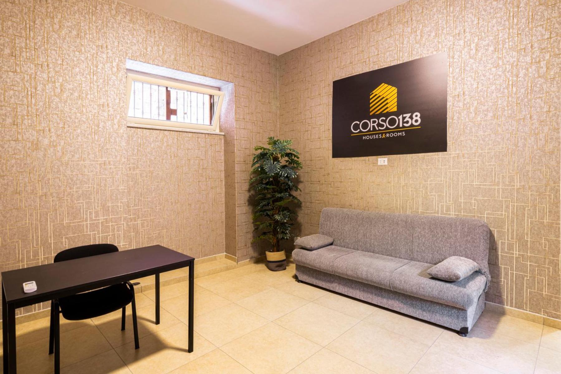 Corso 138 - Sleep & Fly - By Domusextra Bed & Breakfast Naples Exterior photo