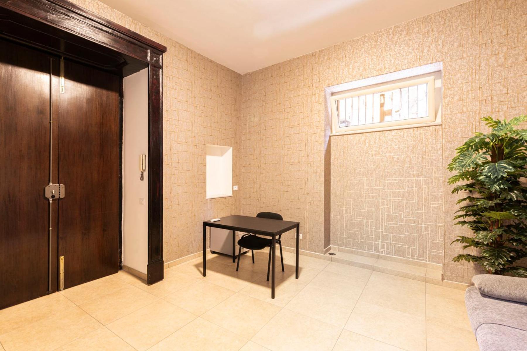 Corso 138 - Sleep & Fly - By Domusextra Bed & Breakfast Naples Exterior photo