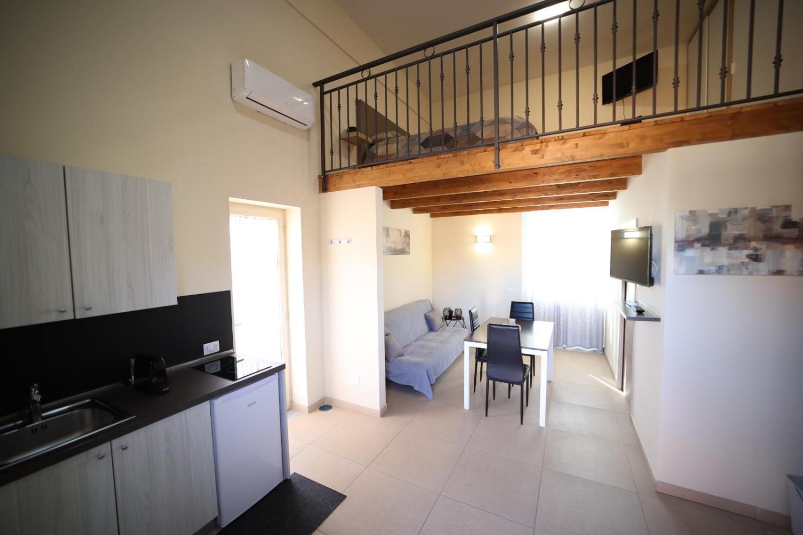 Corso 138 - Sleep & Fly - By Domusextra Bed & Breakfast Naples Exterior photo